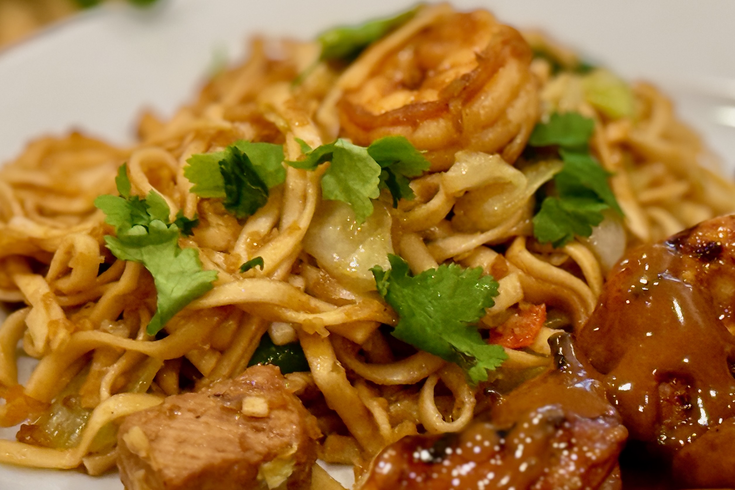 Bahmi Goreng — Indonesian Fried Noodles